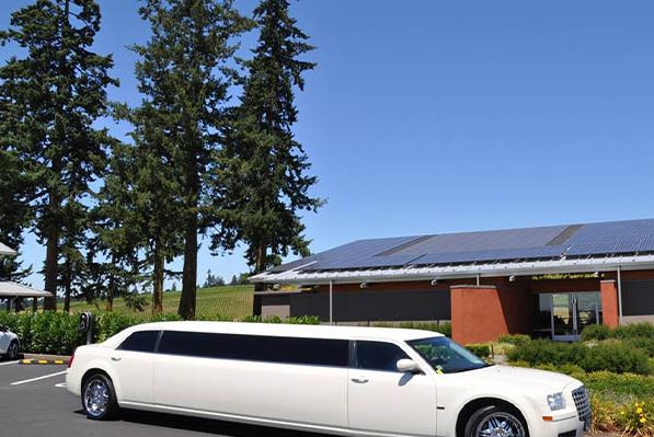 Anniversary Limo Service Portland Oregon - JMI Limousine Anniversary Limo Service Portland Oregon - JMI Limousine