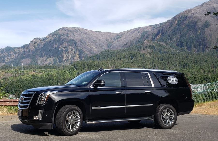 Black Car and SUV Service in Portland Near Me Now - JMI Limousine