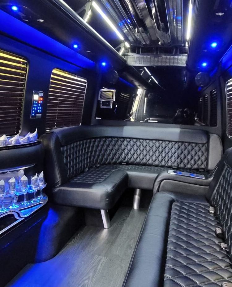 Corporate Transport Portland - JMI Limo Luxury Coach Rentals