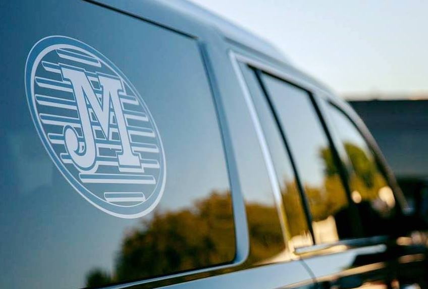 Corporate Transportation in Portland Oregon - JMI Limousine