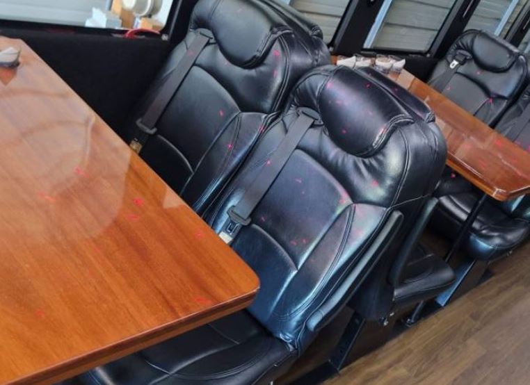 Executive Limo Bus Service Portland Oregon - JMI Limo Rentals