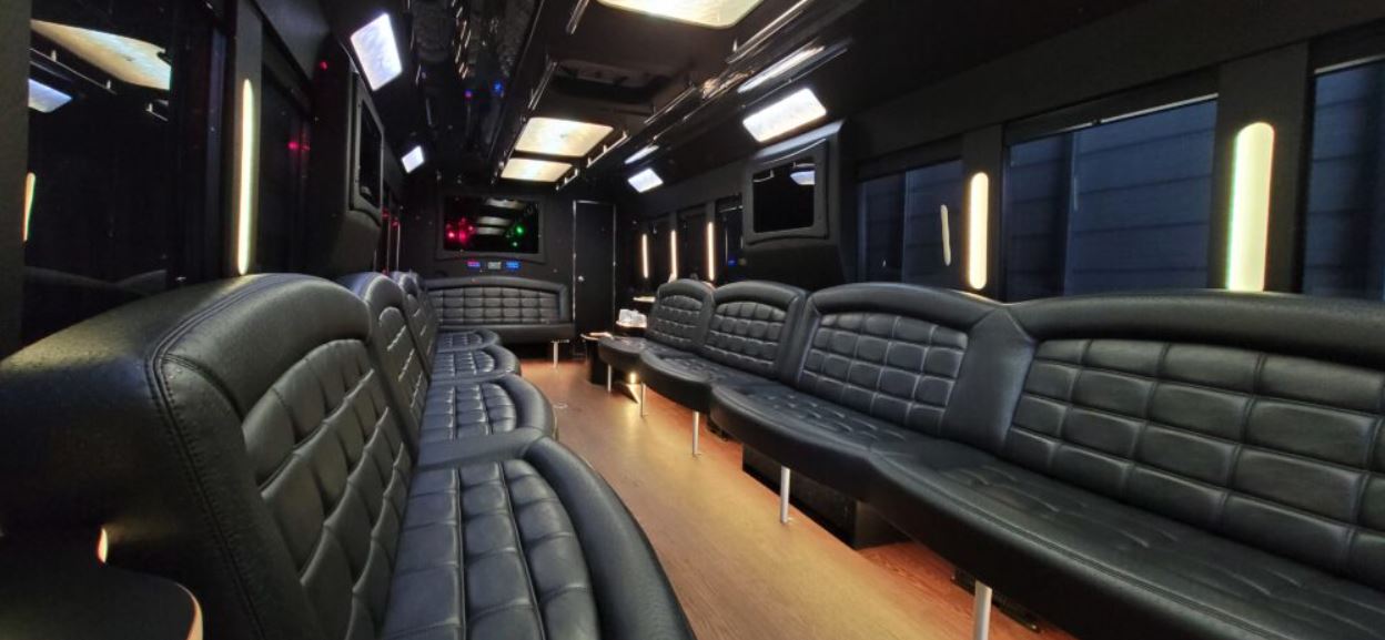 Executive Limo Bus in Portland Oregon - JMI Limousine