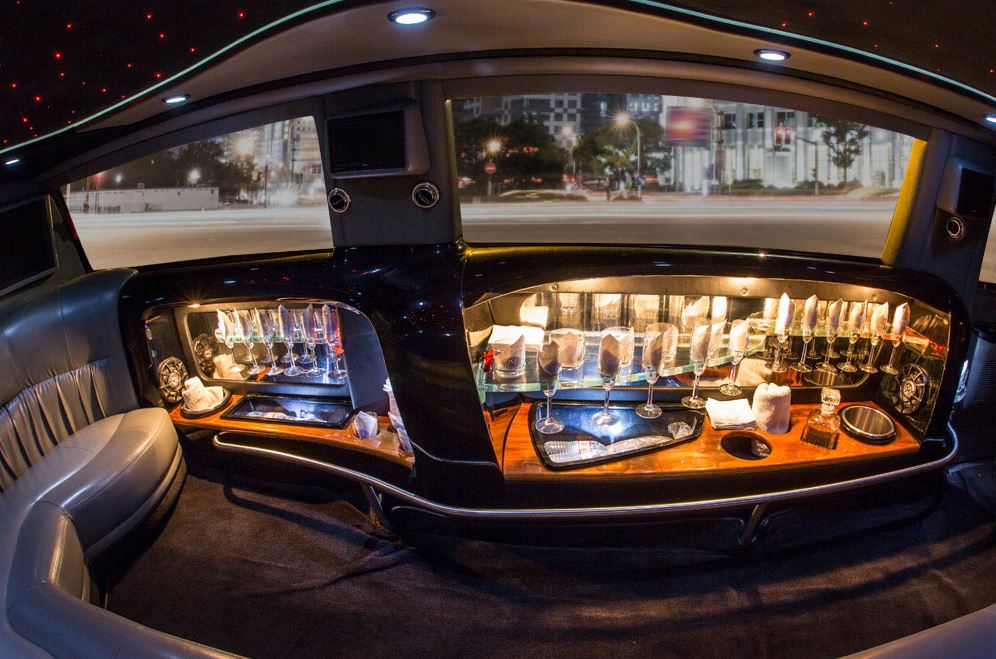 Ford Excursion SUV Limo Portland Oregon - JMI Limousine Service