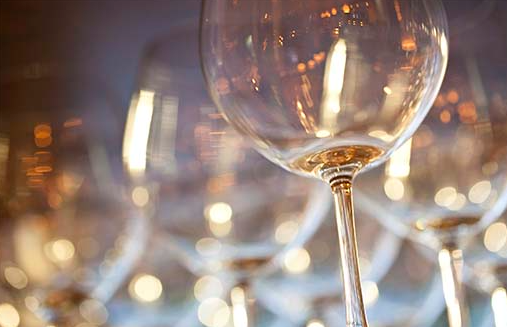 Holiday-Limo-Bus-Company-Portland-JMI-Limos--Near-Me-Now