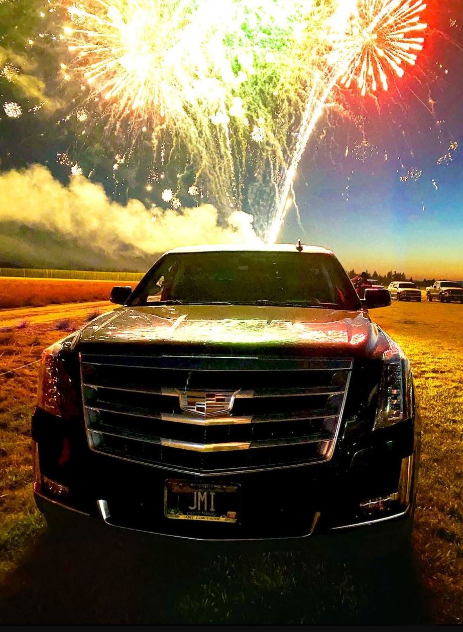 Limo Service in Portland - JMI Limousine