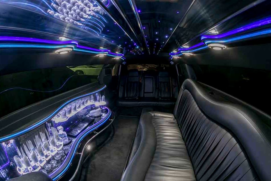 White Limo Rentals Portland Oregon - JMI Limousine